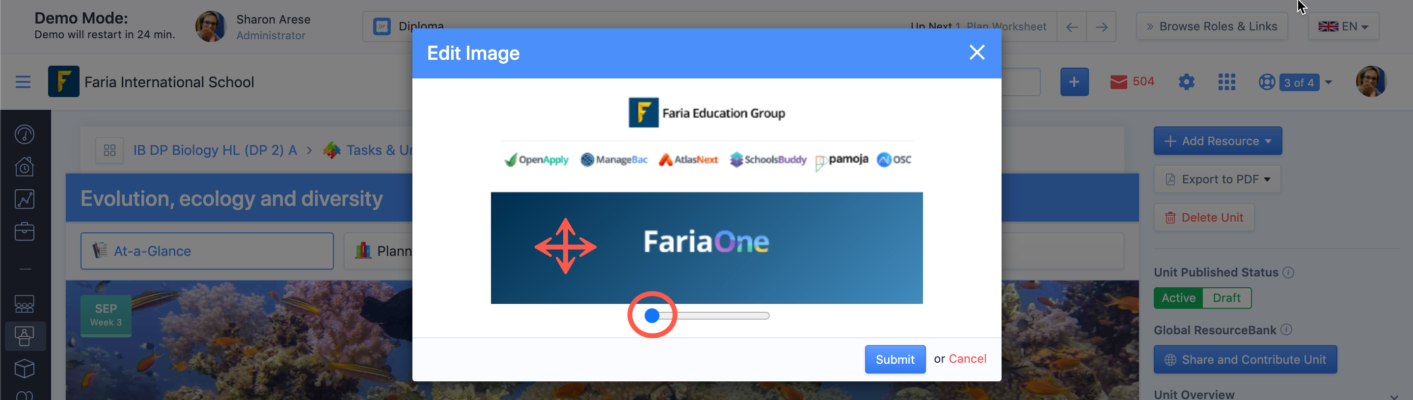 Captura de pantalla: La sección "De un vistazo" de los planos de la unidad proporciona una vista resumida de la unidad en modo de solo lectura.